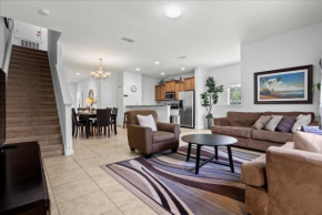 5 Bedrooms - 4 Bathrooms Paradise Palms 8981 Cp